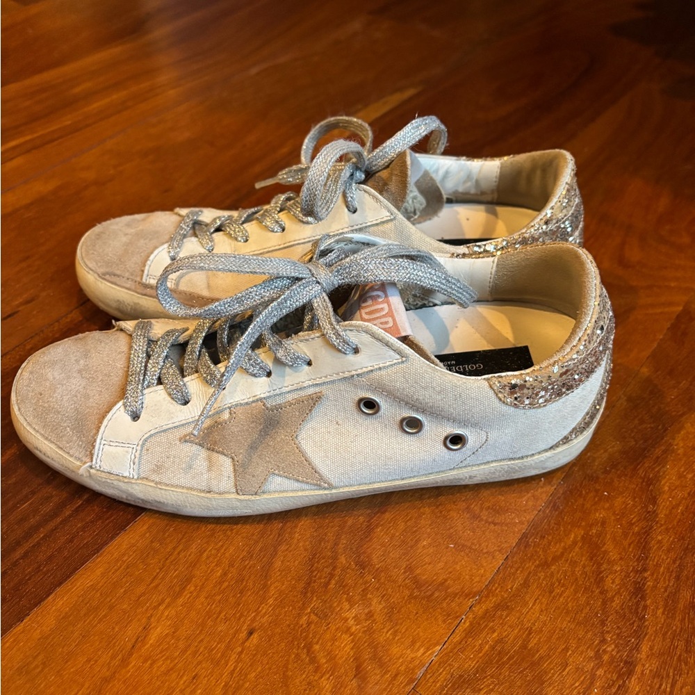 Golden Goose Golden Goose Superstar Glitter
Canvas Low-top Sneakers